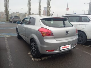 2010 Kia Ceed I, серый, 650000 рублей, вид 5