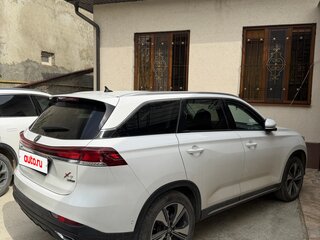 2025 Changan X7 Plus, белый, 1300000 рублей, вид 2