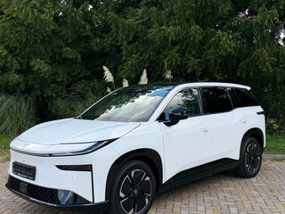 2026 Toyota bZ3X 58.3 kWh, белый, 2900000 рублей, вид 1