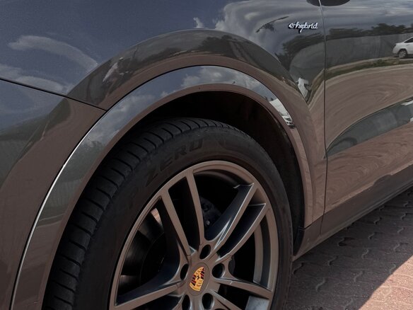 2020 Porsche Cayenne E-Hybrid III, серый - вид 5