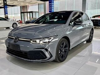 2022 Volkswagen Golf VIII, серый, 2170000 рублей, вид 1