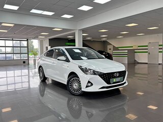 2020 Hyundai Solaris II Рестайлинг, белый, 1375000 рублей, вид 5