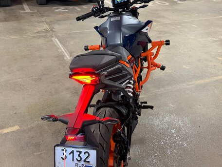 2023 KTM 390 Duke, синий, 550000 рублей, вид 5