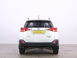 2014 Toyota RAV4 IV (XA40), белый, 1799000 рублей, вид 5