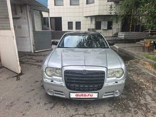 2004 Chrysler 300C I, серебристый, 700000 рублей, вид 1