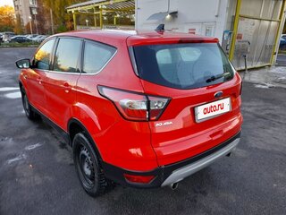2018 Ford Kuga II Рестайлинг, красный, 1150000 рублей, вид 3