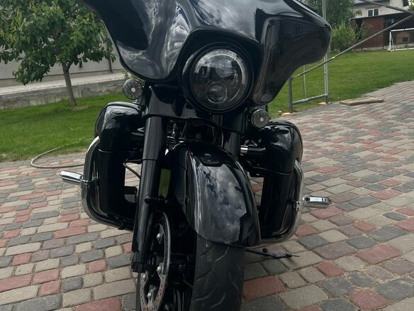 2011 Harley-Davidson Road Glide, чёрный, 725000 рублей - вид 2