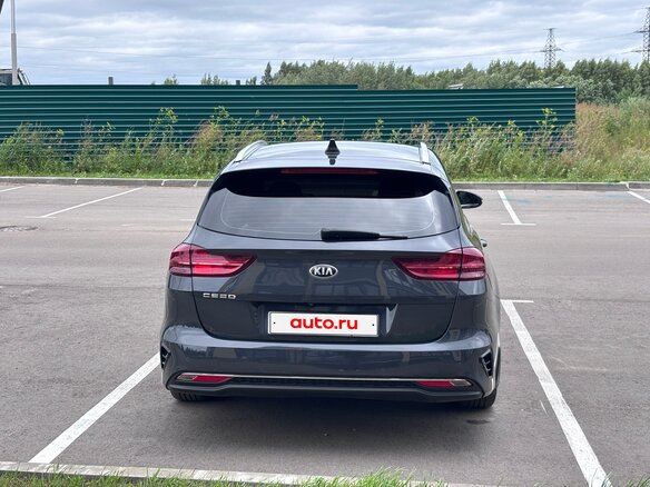 2019 Kia Ceed III, серый, 1800000 рублей - вид 20