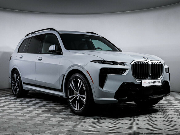 2022 BMW X7 40i I (G07) Рестайлинг, серый, 10488475 рублей - вид 34