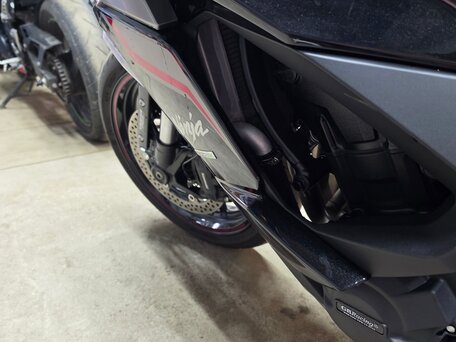 2024 Kawasaki Ninja 1000 SX, чёрный, 1300000 рублей, вид 3