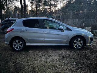 2012 Peugeot 308 I Рестайлинг, серебристый, 450000 рублей, вид 3