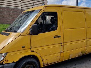 2003 Mercedes-Benz Sprinter Classic, жёлтый, 450000 рублей, вид 2