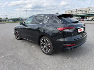 2021 Maserati Levante I Рестайлинг, чёрный, 7300000 рублей, вид 5
