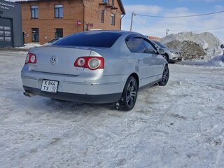 2005 Volkswagen Passat B6, серебристый, 650000 рублей, вид 2