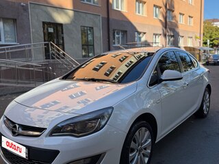 2013 Opel Astra J Рестайлинг, белый, 970000 рублей, вид 4