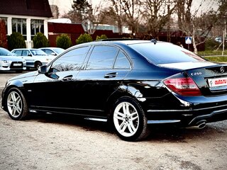 2011 Mercedes-Benz C-Класс 250 III (W204) Рестайлинг, чёрный, 1200000 рублей, вид 4