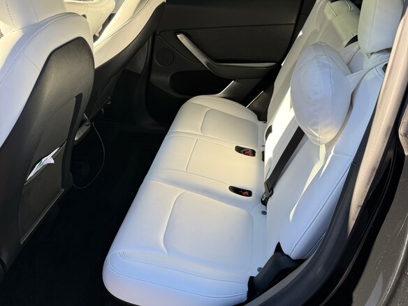 2022 Tesla Model Y Long Range Dual Motor I, чёрный, 5599999 рублей - вид 10