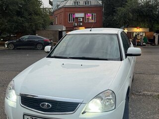 2014 Lada (ВАЗ) Priora I Рестайлинг, белый, 425000 рублей, вид 1
