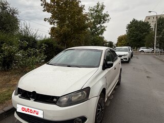2013 Volkswagen Polo V, белый, 275000 рублей, вид 1