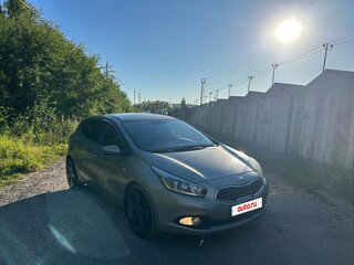 2013 Kia Ceed II, серебристый, 860000 рублей, вид 1