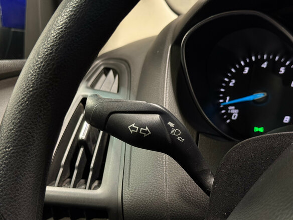 2013 Ford Focus III, синий, 760000 рублей - вид 14