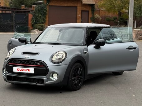 2016 Mini Hatch Cooper S III (F55/F56), серый, 1950000 рублей, вид 1