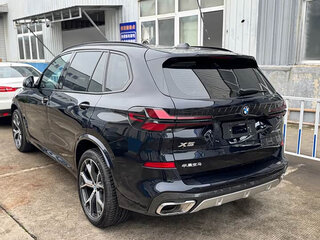 2025 BMW X5 Long 30Li IV (G05/G18) Рестайлинг, чёрный, 7834737 рублей, вид 3