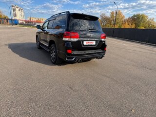 2016 Toyota Land Cruiser 200 Series Рестайлинг 2, чёрный, 7400000 рублей, вид 4
