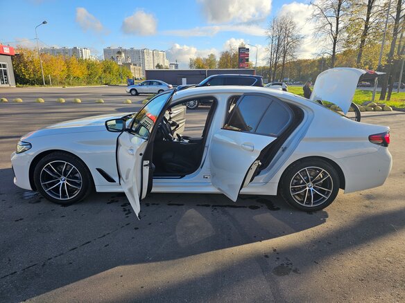2020 BMW 5 серии 520d xDrive VII (G30/G31/G38) Рестайлинг, белый - вид 18