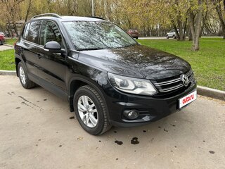 2015 Volkswagen Tiguan I Рестайлинг, чёрный, 1360000 рублей, вид 3