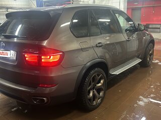 2010 BMW X5 30d II (E70) Рестайлинг, коричневый, 2750000 рублей, вид 4