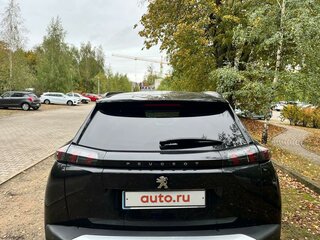 2021 Peugeot 2008 8AT II, чёрный, 1772995 рублей, вид 2