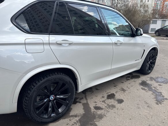2017 BMW X5 40d III (F15), белый, 5000000 рублей - вид 13