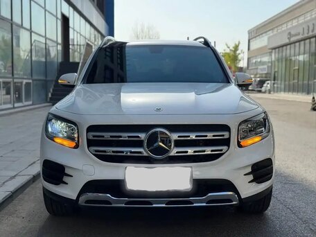 2022 Mercedes-Benz GLB 180 I (X247), белый, 2850000 рублей, вид 2