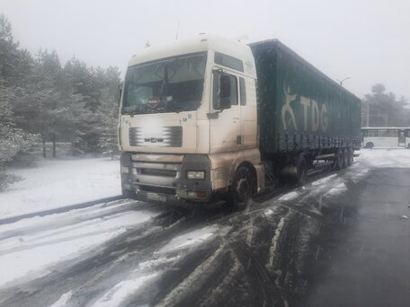 2000 MAN TGA, белый, 1000000 рублей, вид 2