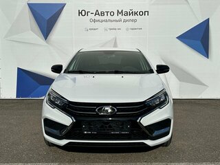 2026 Lada (ВАЗ) Vesta I Рестайлинг (NG), белый, 1581000 рублей, вид 2