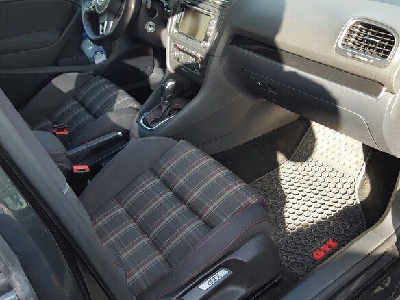 2012 Volkswagen Golf GTI VI, серый - вид 3