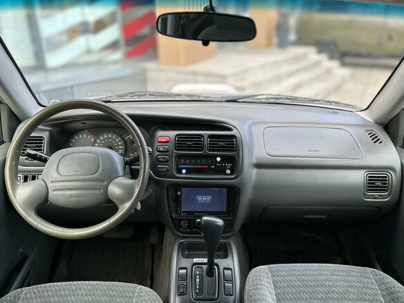 2002 Suzuki Grand Vitara I Рестайлинг, серебристый, 459000 рублей - вид 11