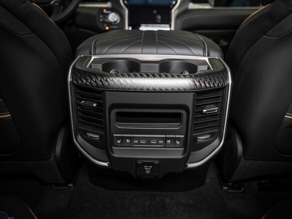2026 Ram 1500 Crew Cab V Рестайлинг, красный, 10490000 рублей - вид 27