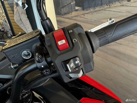 2026 Honda NC 750X, красный, 1530000 рублей, вид 4