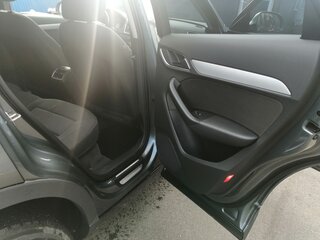 2015 Audi Q3 I (8U) Рестайлинг, серый, 1800000 рублей, вид 5