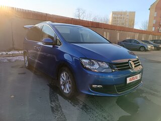 2018 Volkswagen Sharan II Рестайлинг, синий, 2350000 рублей, вид 2