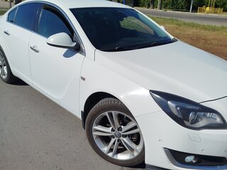 2013 Opel Insignia I Рестайлинг, белый, 900000 рублей, вид 3