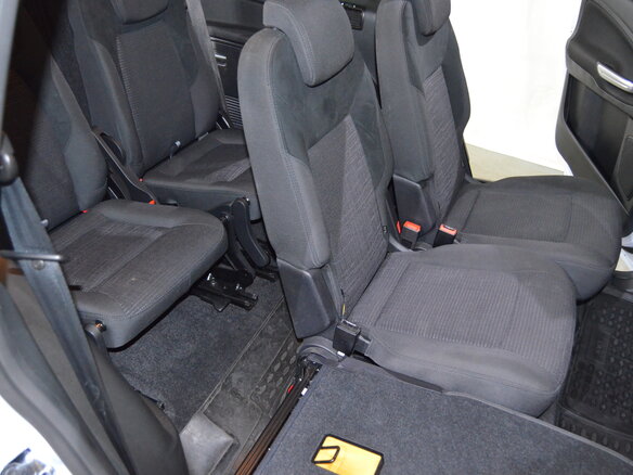 2013 Ford Galaxy PowerShift II Рестайлинг, белый - вид 11