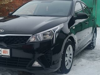 2021 Kia Rio IV Рестайлинг, чёрный, 1999999 рублей, вид 1