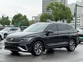 2022 Volkswagen Tiguan II Рестайлинг, чёрный - вид 2