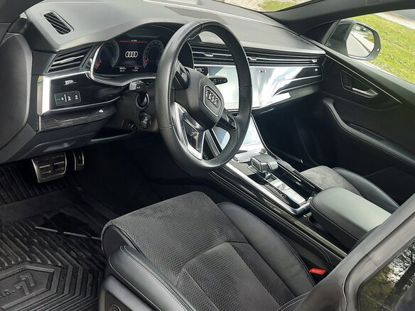 2020 Audi Q8 45 TDI I (4M), бежевый, 6300000 рублей - вид 8