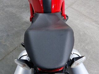 2009 Ducati Monster 696, красный, 530000 рублей, вид 4