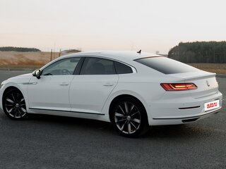 2020 Volkswagen Arteon I, белый, 3449000 рублей, вид 4
