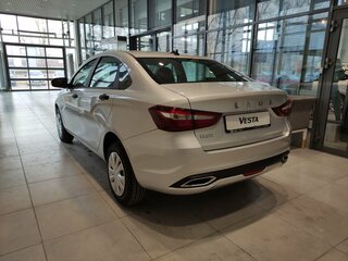 2026 Lada (ВАЗ) Vesta I Рестайлинг (NG), серебристый, 1601000 рублей, вид 4